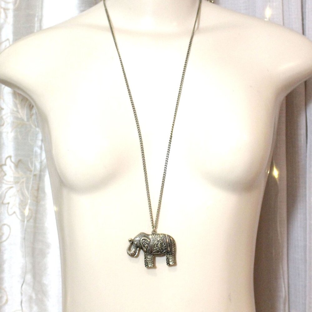 Antiqued Bronze Vivid Engraved Metal Lucky Bohemian Elephant Necklace